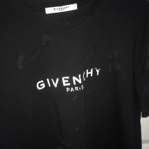 Givenchy Paris destroyed T (design)